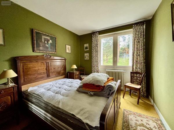 Maison à vendre à Montmorillon dans la Vienne (86500), ref : VM562-86001