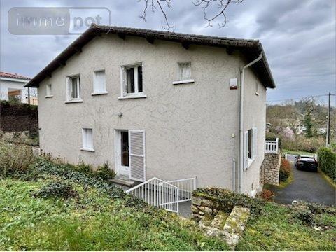 Maison à vendre à Montmorillon dans la Vienne (86500), ref : VM562-86001