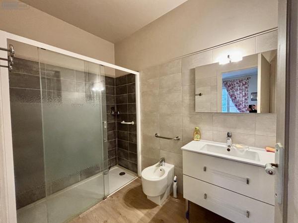 Maison à vendre à Montmorillon dans la Vienne (86500), ref : VM562-86001