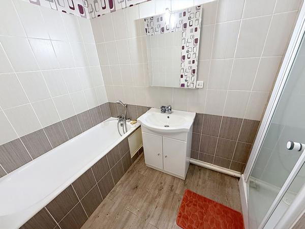 Appartement Chateau Gontier Sur Mayenne 4 pièces 71.08 m2