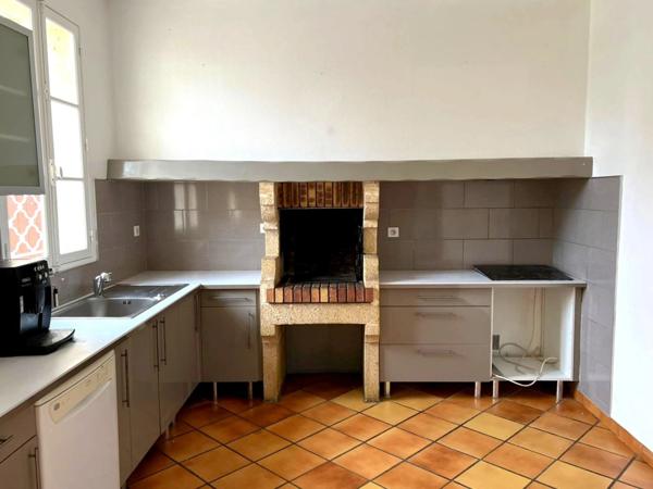 Dpt Gironde (33), à vendre FARGUES SAINT HILAIRE maison en pierre - P6 de 186 m² - Terrain de 1 723,00 m²