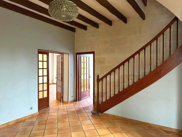 Dpt Gironde (33), à vendre FARGUES SAINT HILAIRE maison en pierre - P6 de 186 m² - Terrain de 1 723,00 m²