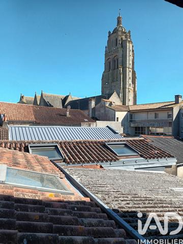 Immeuble à vendre 183 m² Bressuire