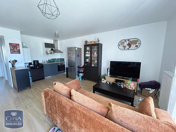 Appartement à louer 3 pièces 60.75m² Saint-Aubin-lès-Elbeuf (76410)