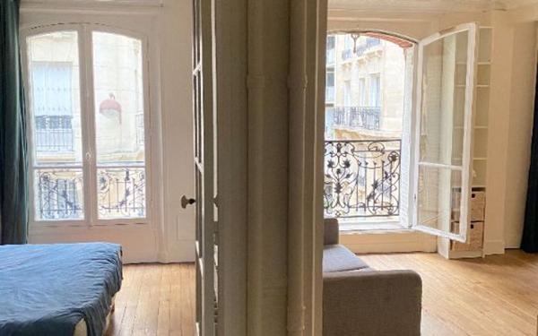 Appartement à louer    1 pièce •  Paris 12