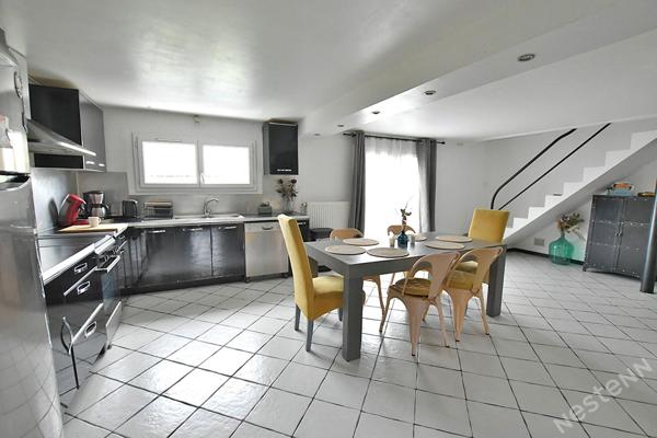Charmante maison a vendre a Bergerac - 5 chambres et grand sejour !
