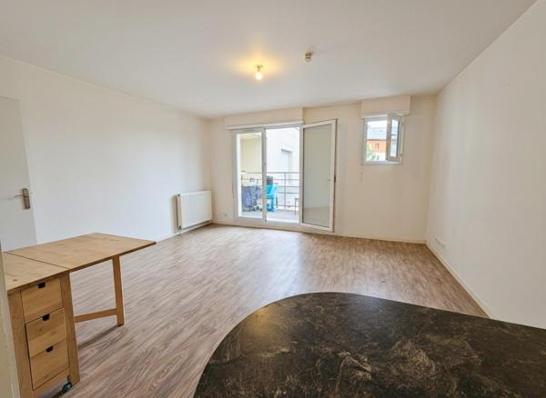 Charmant 2 pièces avec grande terrasse – Résidence de standing à Othis