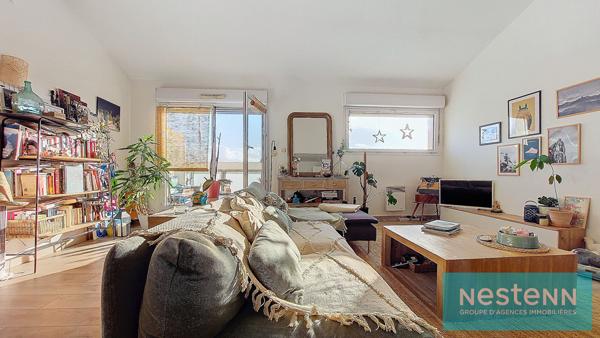 Appartement Duplex, Istres 5 pièce(s), 97m², dernier étage, 4 chambres et un box en sous-sol