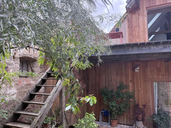Maison de ville avec jardin et garage
