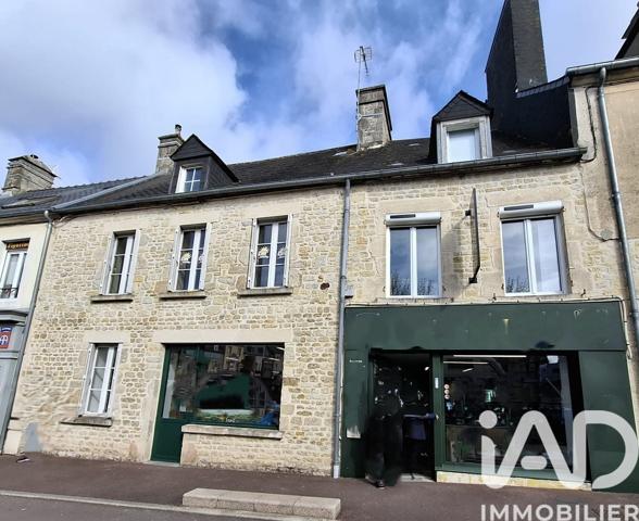Immeuble à vendre 386 m² Sainte-Mère-Église