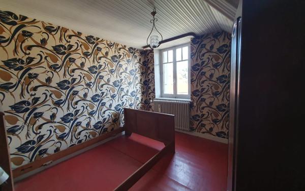 Immeuble à vendre    5 pièces •  Aumontzey