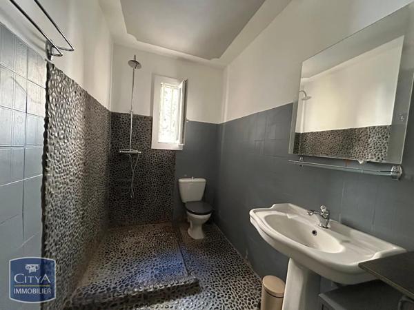 Appartement à louer 2 pièces 55.64m² Avignon (84000)