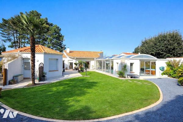 Résidence de prestige idéalement située proche des commerces