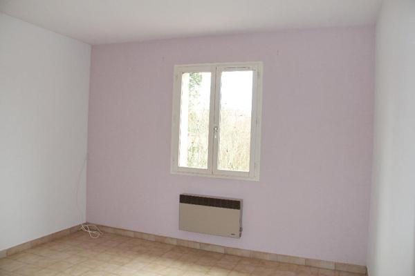 MAISON T4 PLAIN-PIED avec TERRAIN d'environ 1000 m² et GARAGE