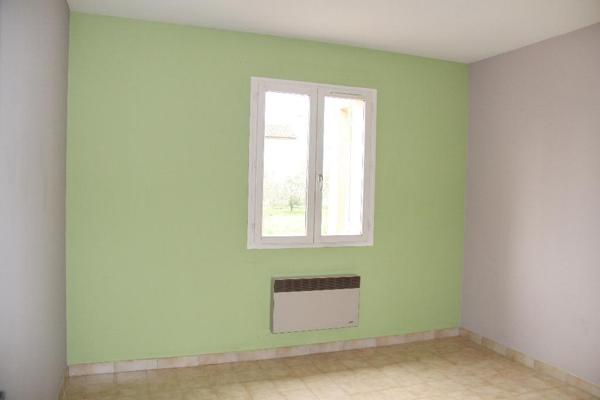 MAISON T4 PLAIN-PIED avec TERRAIN d'environ 1000 m² et GARAGE