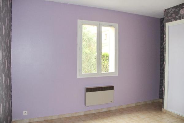 MAISON T4 PLAIN-PIED avec TERRAIN d'environ 1000 m² et GARAGE