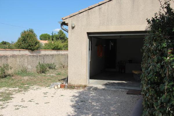 MAISON T4 PLAIN-PIED avec TERRAIN d'environ 1000 m² et GARAGE