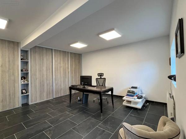 Location - Maison Fralignes 10110 5 pièces 184 m 2 1767 m 2