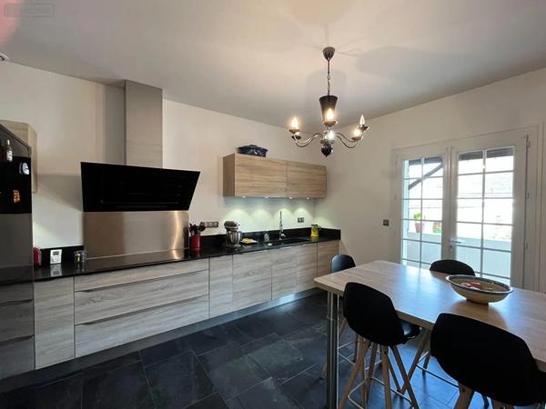 Location - Maison Fralignes 10110 5 pièces 184 m 2 1767 m 2