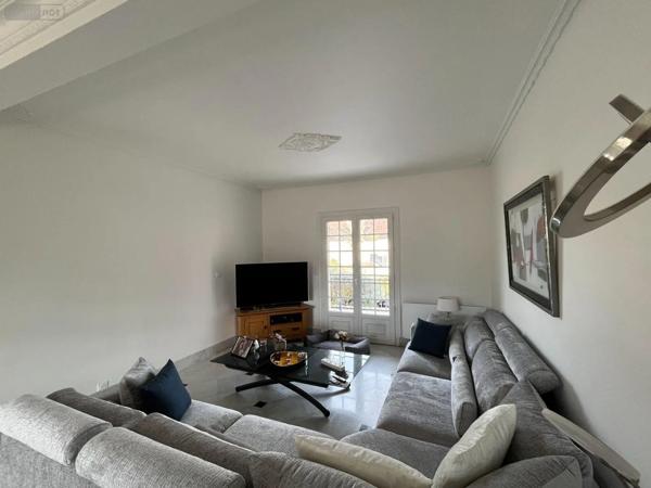 Location - Maison Fralignes 10110 5 pièces 184 m 2 1767 m 2
