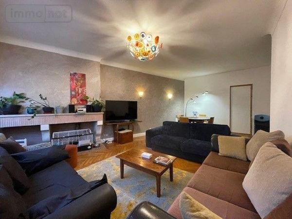 Appartement à vendre à Bordeaux en Gironde (33000), ref : 011-485   
Chartrons