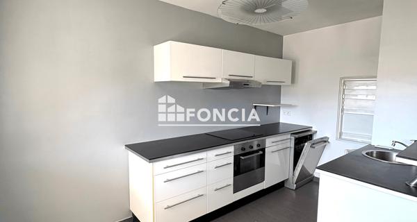 Location Appartement 3 pièces 54.78 m² - Cannes 06400