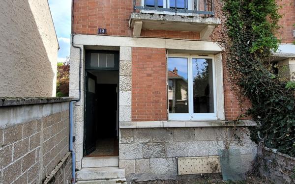 Maison à vendre    5 pièces •  Orléans
