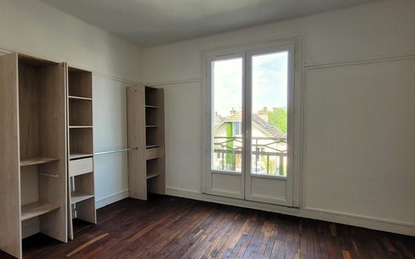 Maison à vendre    5 pièces •  Orléans
