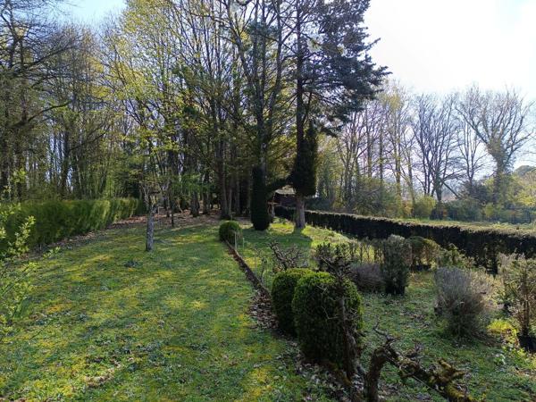 EN VENTE - GARCHIZY - Beau pavillon plain pied 2 chambres possible 3