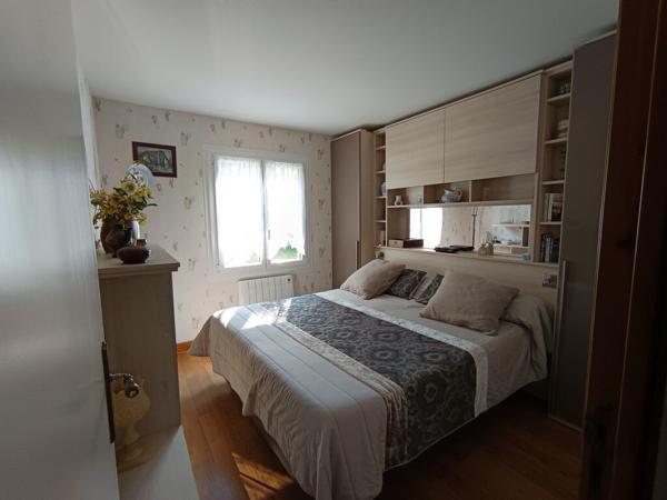 EN VENTE - GARCHIZY - Beau pavillon plain pied 2 chambres possible 3