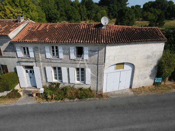 Maison La Jard 7 pièce(s) 160 m2