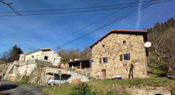 Vente de 2 MAISONS AVEC TERRAIN ATTENANT 1700m2