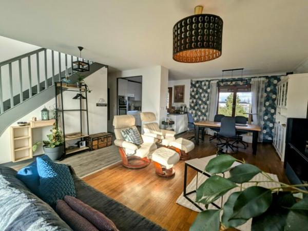 MAISON 3 CHAMBRES ET 1 BUREAU - 53000 LAVAL Réf. 53093 | 230 000 €