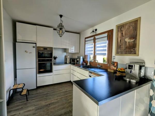 MAISON 3 CHAMBRES ET 1 BUREAU - 53000 LAVAL Réf. 53093 | 230 000 €