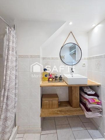 Maison pleine de charme, cadre paisible, à visiter rapidement !