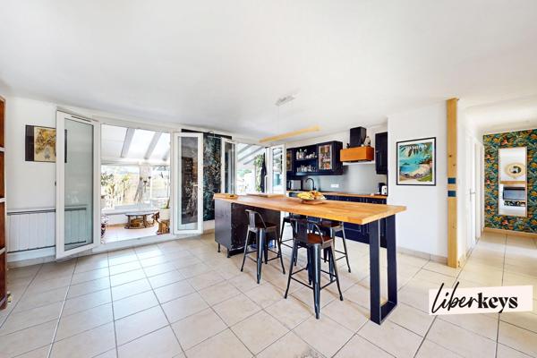 Villa individuelle avec garage et piscine