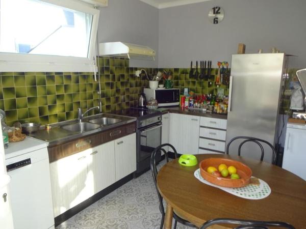 ST NAZAIRE - SAUTRON, Maison 1973 de 125 m² avec 4 chambres et sous-sol de plus de 50m² 