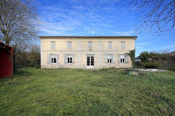 Maison de 294 m²