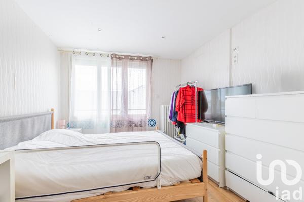 Appartement à vendre 4 pièces 69 m² Viry-Châtillon