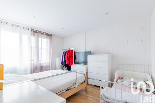 Appartement à vendre 4 pièces 69 m² Viry-Châtillon