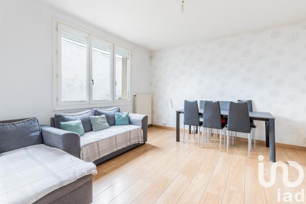 Appartement à vendre 4 pièces 69 m² Viry-Châtillon