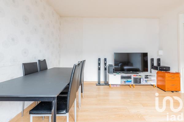 Appartement à vendre 4 pièces 69 m² Viry-Châtillon