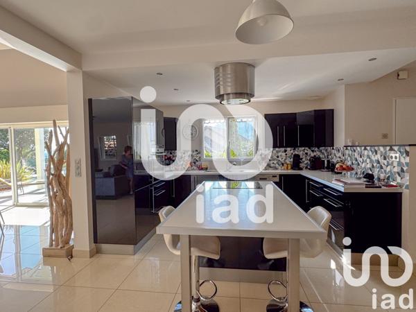 Maison à vendre 6 pièces 242 m² Serrières-en-Chautagne