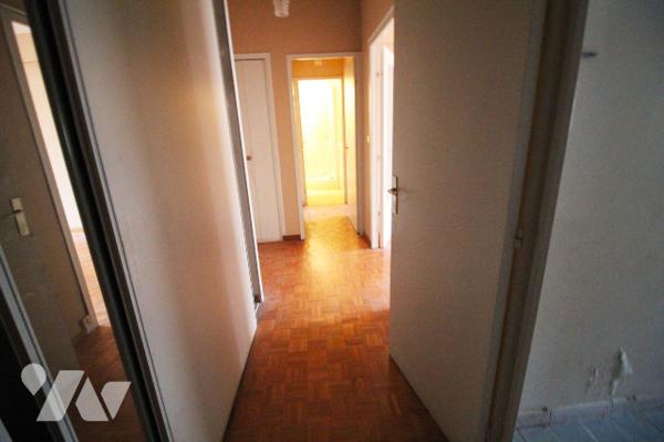 Appartement T2 Carré d'or (+ BOX inclus) de 46m2 Carrez, quartier du Carré d'or (Périer/Prado)