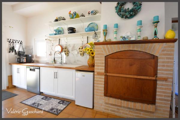 Montpon Ménestérol - Maison 4 chambres + bureau et terrain 5427m²