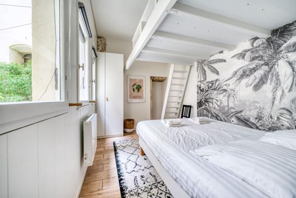 Appartement 2 chambres avec patio et cave dans le triangle d'or de La Rochelle