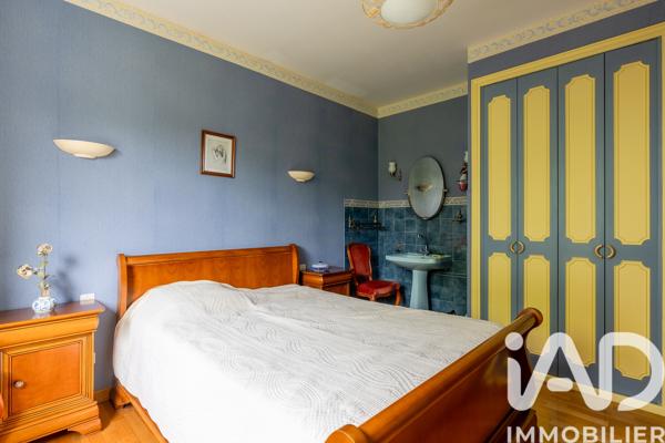Maison à vendre 6 pièces 137 m² Parisot