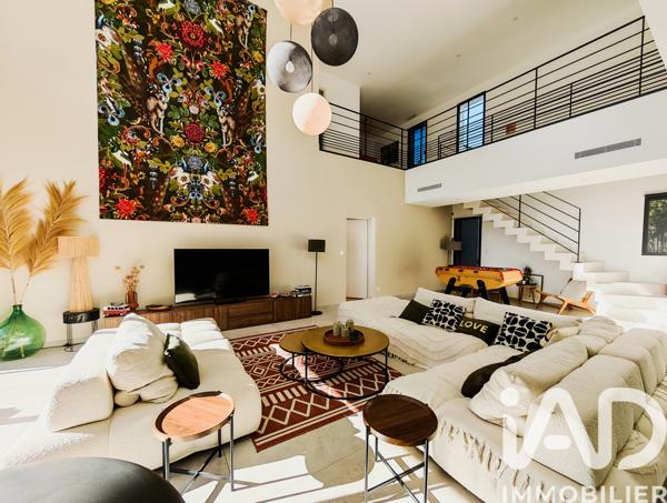 Maison à vendre 6 pièces 220 m² Castelnau-le-Lez