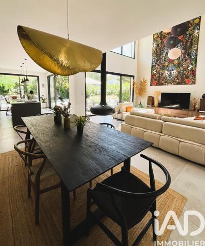 Maison à vendre 6 pièces 220 m² Castelnau-le-Lez