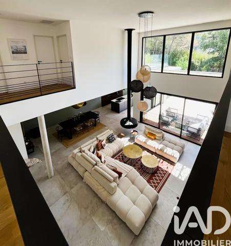 Maison à vendre 6 pièces 220 m² Castelnau-le-Lez